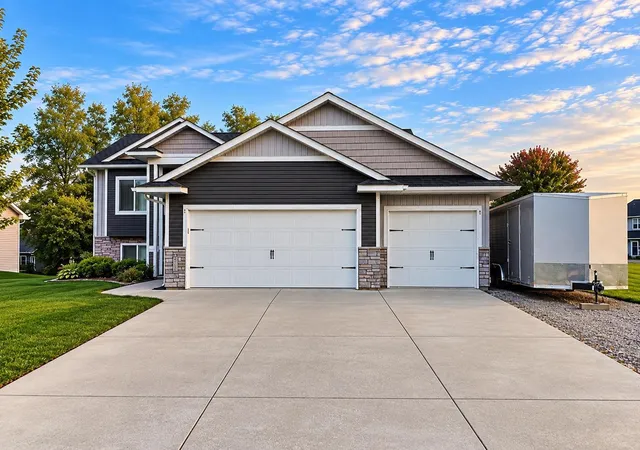 Single family home for sale at 2161 Maple St SW, Howard Lake, MN 55349 | MLS# 7151864