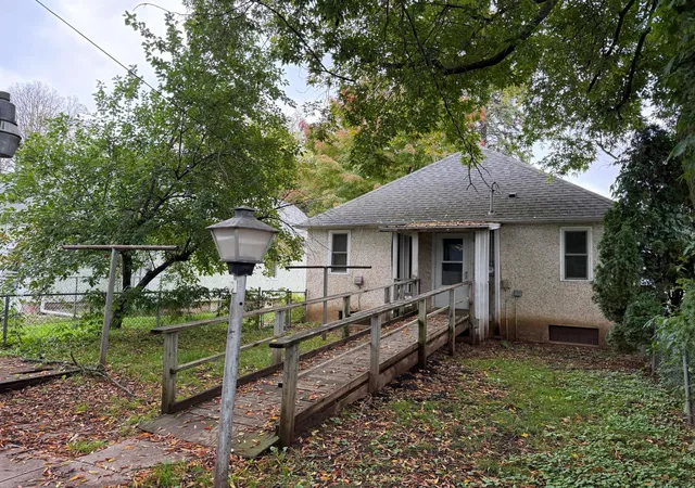 Photo 3 of Single family home for sale at 228 Winona Ave, Ironton, MN 56455 | MLS# 7151865 | Listing updated on 2026-10-09