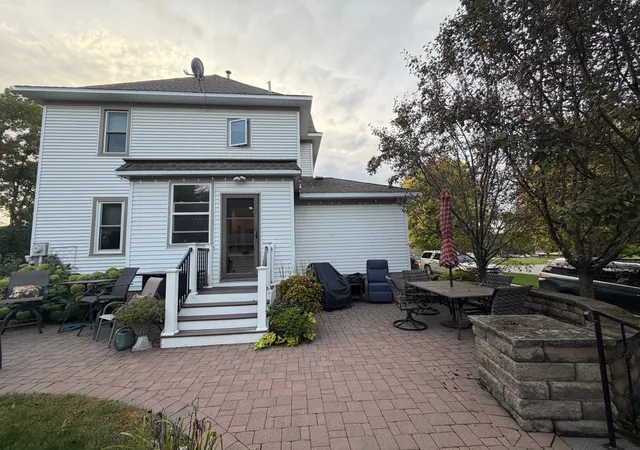 Photo 2 of Single family home for sale at 627 12th Street, Dawson, MN 56232 | MLS# 7151868 | Listing updated on 2026-10-26