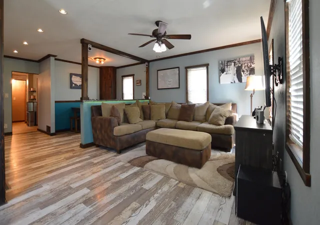 Photo 3 of Single family home for sale at 855 Cottage Ave E, Saint Paul, MN 55106 | MLS# 7151887 | Listing updated on 2026-10-17