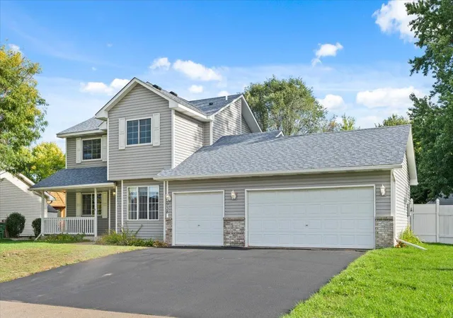 Photo 2 of Single family home for sale at 2938 Ne 88th Lane, Minneapolis, MN 55449 | MLS# 7151895 | Listing updated on 2026-10-08