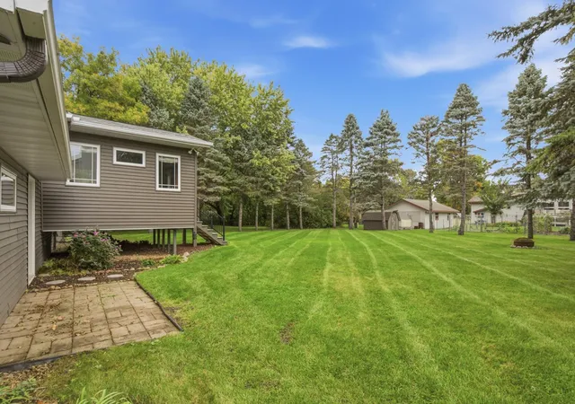 Photo 2 of Single family home for sale at 6407 Laurel Rd, Saint Cloud, MN 56303 | MLS# 7151898 | Listing updated on 2026-10-03