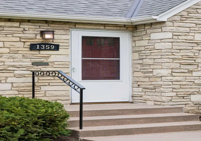 Photo 3 of Single family home for sale at 1359 Idaho Ave W, Saint Paul, MN 55108 | MLS# 7151906 | Listing updated on 2026-10-20