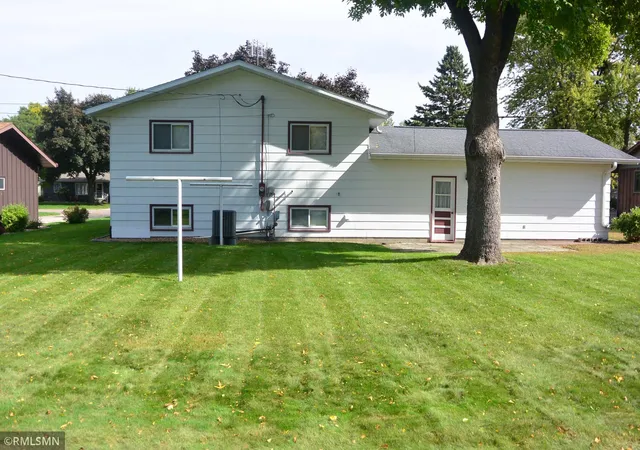 Photo 2 of Sale Pending at 1803 Judd Ave N, Glencoe, MN 55336 | MLS# 7151924 | Listing updated on 2026-10-22