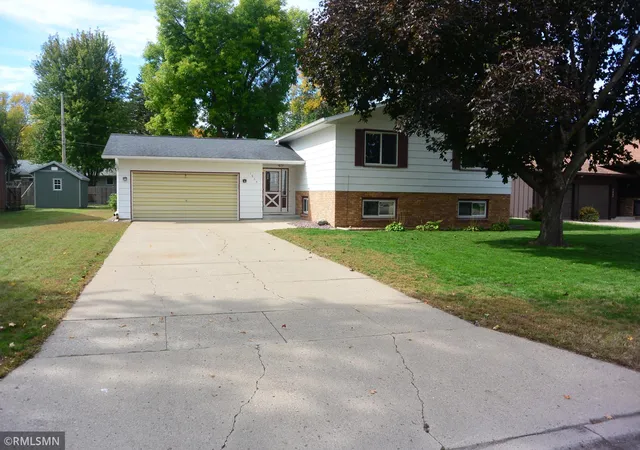 Photo 3 of Sale Pending at 1803 Judd Ave N, Glencoe, MN 55336 | MLS# 7151924 | Listing updated on 2026-10-22
