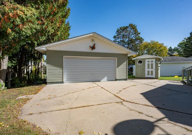Photo 3 of Single family home for sale at 103 Hacar Pl, Grand Rapids, MN 55744 | MLS# 7151928 | Listing updated on 2026-10-07