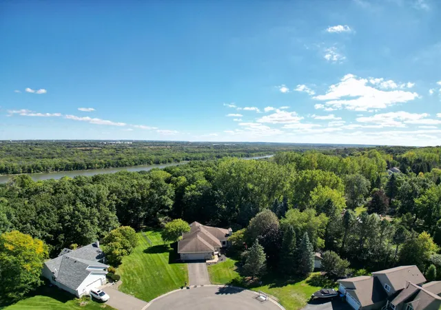 Photo 1 of Single family home for sale at 8023 Delano Ct, Inver Grove Heights, MN 55076 | MLS# 7151930 | Listing updated on 2026-10-01