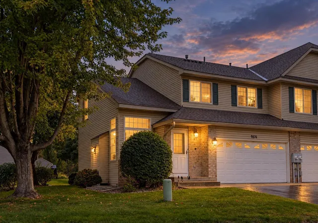 Photo 1 of Single family home for sale at 9876 Hamlet Ln S, Cottage Grove, MN 55016 | MLS# 7151932 | Listing updated on 2026-10-06
