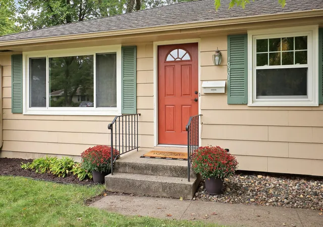 Photo 4 of Single family home for sale at 10307 Nicollet Ave S, Minneapolis, MN 55420 | MLS# 7151944 | Listing updated on 2026-10-08