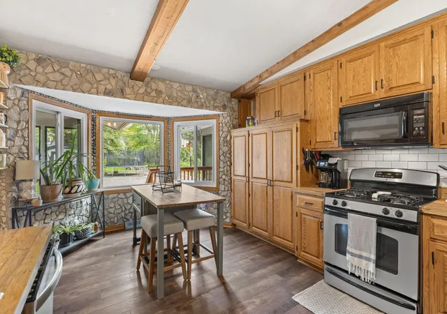 Photo 2 of Single family home for sale at 6646 Cardinal Cir N, Maple Grove, MN 55369 | MLS# 7151954 | Listing updated on 2026-10-02