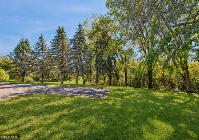 Photo 3 of Single family home for sale at 1105 Park St W #5, Cannon Falls, MN 55009 | MLS# 7151955 | Listing updated on 2026-09-30