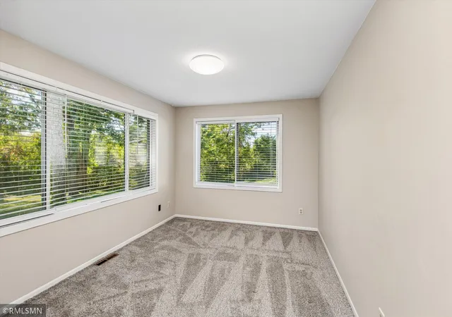 Photo 3 of Single family home for sale at 1105 Park St W #5, Cannon Falls, MN 55009 | MLS# 7151955 | Listing updated on 2026-09-30