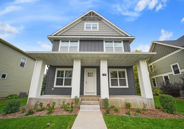 Photo 1 of Single family home for sale at 316 Prairie Way S, Bayport, MN 55003 | MLS# 7151966 | Listing updated on 2026-10-09