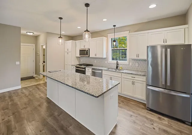Photo 3 of Single family home for sale at 316 Prairie Way S, Bayport, MN 55003 | MLS# 7151966 | Listing updated on 2026-10-09