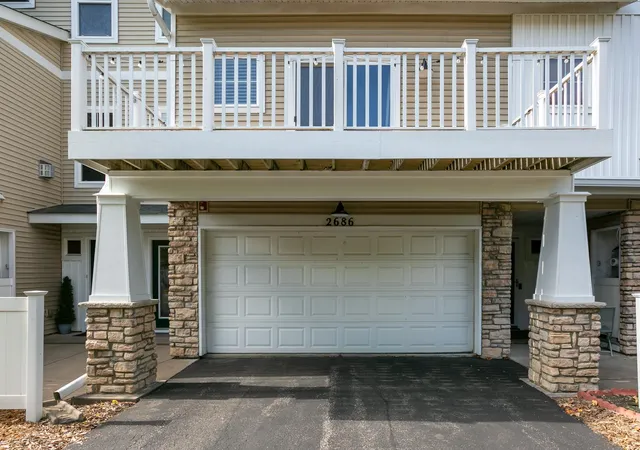 Photo 3 of Single family home for sale at 2686 New Century Pl E, Saint Paul, MN 55119 | MLS# 7151967 | Listing updated on 2026-10-16