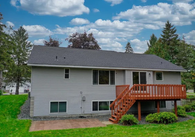 Photo 4 of Single family home for sale at 5480 273rd Street, Wyoming, MN 55092 | MLS# 7151977 | Listing updated on 2026-10-20