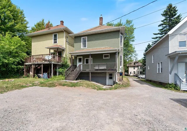 Photo 3 of Single family home for sale at 203 S 18th Avenue E, Duluth, MN 55812 | MLS# 7151993 | Listing updated on 2026-10-02