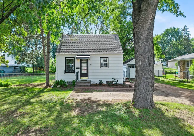 Photo 3 of Single family home for sale at 8734 Portland Ave S, Minneapolis, MN 55420 | MLS# 7151994 | Listing updated on 2026-10-22