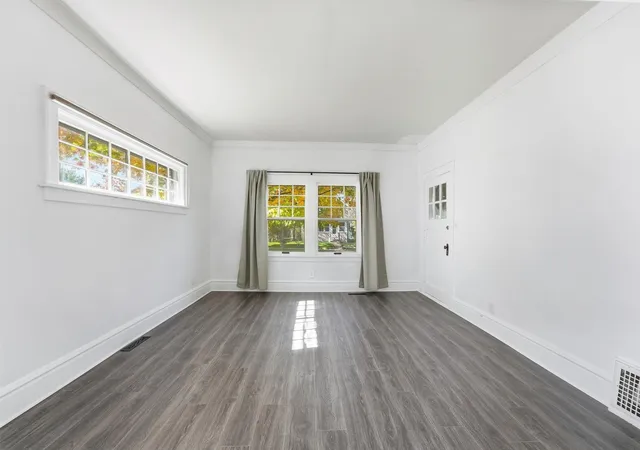 Photo 4 of Single family home for sale at 920 11th Avenue S, Saint Cloud, MN 56301 | MLS# 7152003 | Listing updated on 2026-10-06