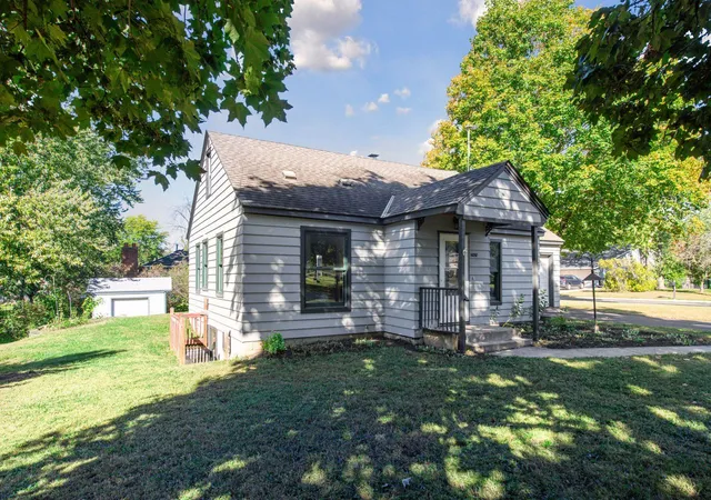 Photo 3 of Single family home for sale at 16282 West Ave SE, Prior Lake, MN 55372 | MLS# 7152016 | Listing updated on 2026-10-07