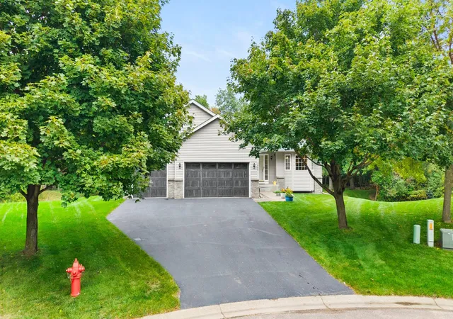 Photo 3 of Sale Pending at 2486 Bridgewater Pl S, Cambridge, MN 55008 | MLS# 7152017 | Listing updated on 2026-10-05