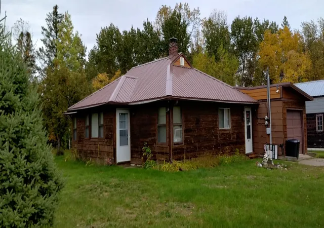 Photo 1 of Single family home for sale at 208 Pine Ave Nw, Bagley, MN 56621 | MLS# 7152026 | Listing updated on 2026-09-30