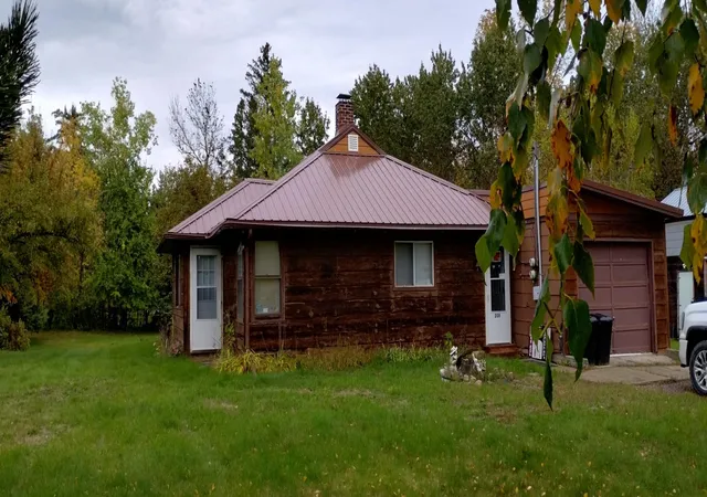 Photo 2 of Single family home for sale at 208 Pine Ave Nw, Bagley, MN 56621 | MLS# 7152026 | Listing updated on 2026-09-30
