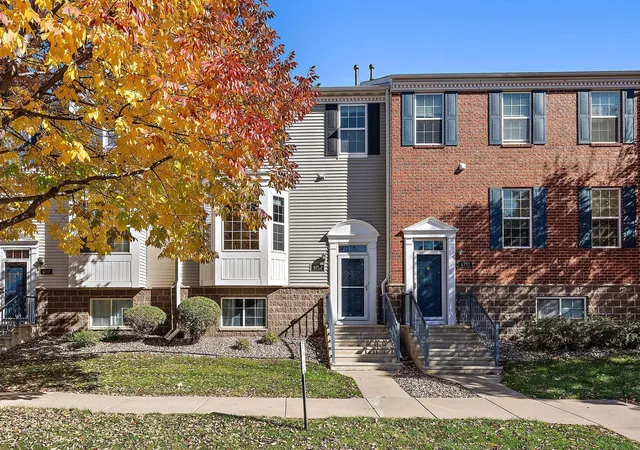 Photo 1 of Single family home for sale at 6750 158th Street W, Apple Valley, MN 55124 | MLS# 7152036 | Listing updated on 2026-10-29