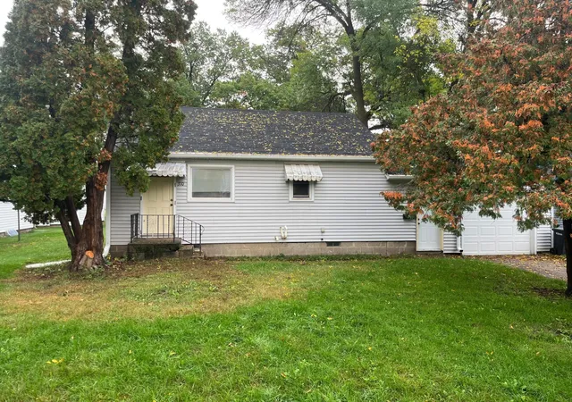 Photo 1 of Single family home for sale at 310 4th Street NW, Little Falls, MN 56345 | MLS# 7152042 | Listing updated on 2026-10-01