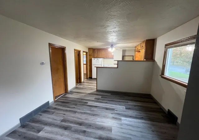 Photo 4 of Single family home for sale at 310 4th Street NW, Little Falls, MN 56345 | MLS# 7152042 | Listing updated on 2026-10-01