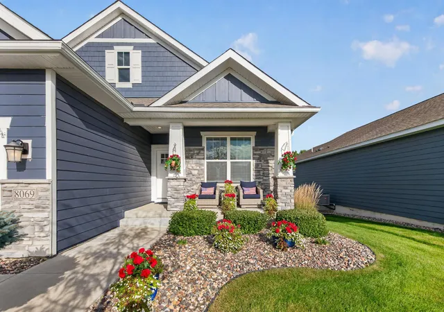 Photo 2 of Single family home for sale at 8069 183rd Street W, Lakeville, MN 55044 | MLS# 7152043 | Listing updated on 2026-10-10