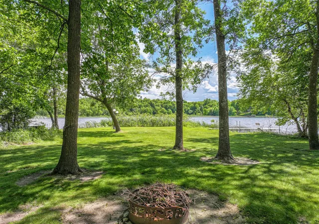 Photo 3 of Single family home for sale at 1850 Petes Point Ln SW, Alexandria, MN 56308 | MLS# 7152045 | Listing updated on 2026-10-03