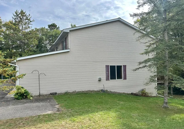 Photo 4 of Townhouse for sale at 806 Pine St #5, Park Rapids, MN 56470 | MLS# 7152046 | Listing updated on 2026-09-30