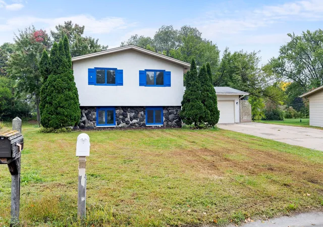 Photo 3 of Sale Pending at 8016 Brunswick Ave N, Minneapolis, MN 55443 | MLS# 7152062 | Listing updated on 2026-10-04