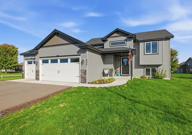 Photo 1 of Single family home for sale at 805 2 1/2 Ave Sw, Rice, MN 56367 | MLS# 7152066 | Listing updated on 2026-10-01