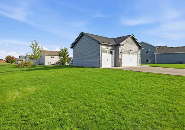 Photo 2 of Single family home for sale at 805 2 1/2 Ave Sw, Rice, MN 56367 | MLS# 7152066 | Listing updated on 2026-10-01