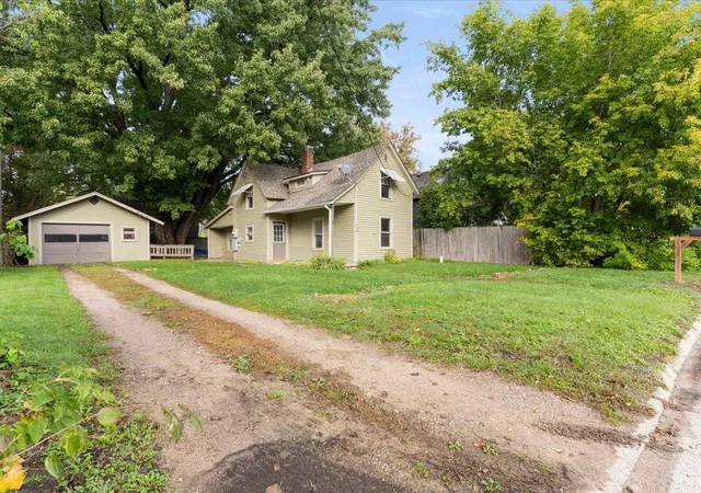 Photo 1 of Single family home for sale at 619 League Ave, Brainerd, MN 56401 | MLS# 7152070 | Listing updated on 2026-10-01