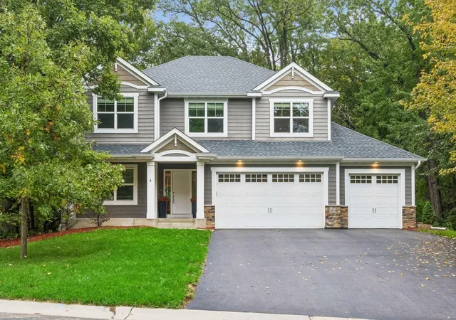 Photo 3 of Single family home for sale at 4874 Rusten Rd, Saint Paul, MN 55122 | MLS# 7152077 | Listing updated on 2026-10-07