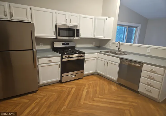 Photo 2 of Single family home for sale at 5072 Upper 182nd St W, Farmington, MN 55024 | MLS# 7152124 | Listing updated on 2026-10-01