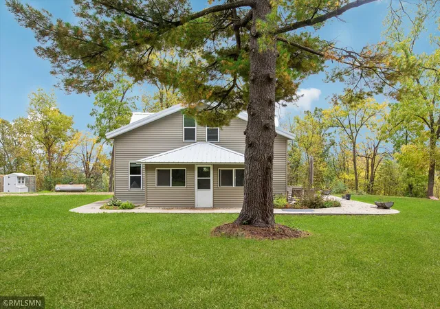 Photo 2 of Single family home for sale at 235 Green Spring Rd, Red Wing, MN 55066 | MLS# 7152142 | Listing updated on 2026-10-02