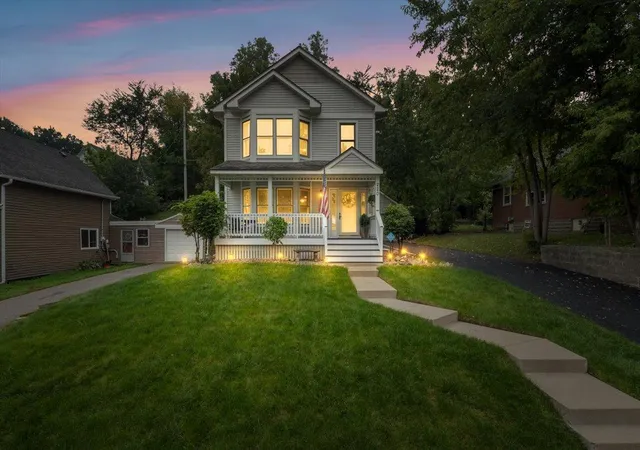 Photo 1 of Single family home for sale at 220 Baker St E, Saint Paul, MN 55107 | MLS# 7152148 | Listing updated on 2026-10-07