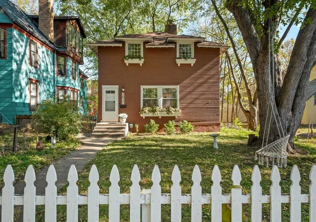 Single family home for sale at 2637 2nd Avenue S, Minneapolis, MN 55408 | MLS# 7152150