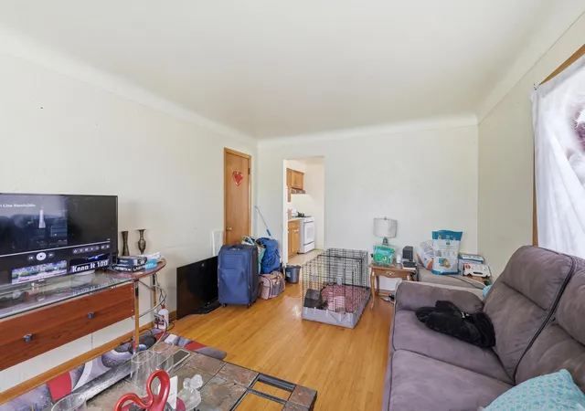 Listing Photo 4 - Condo for sale in building located at 1875 Minnehaha Ave W, Saint Paul, MN 55104