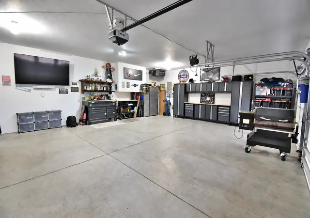Photo 3 of Single family home for sale at 23711 Marigold St NW, Saint Francis, MN 55070 | MLS# 7152156 | Listing updated on 2026-10-06