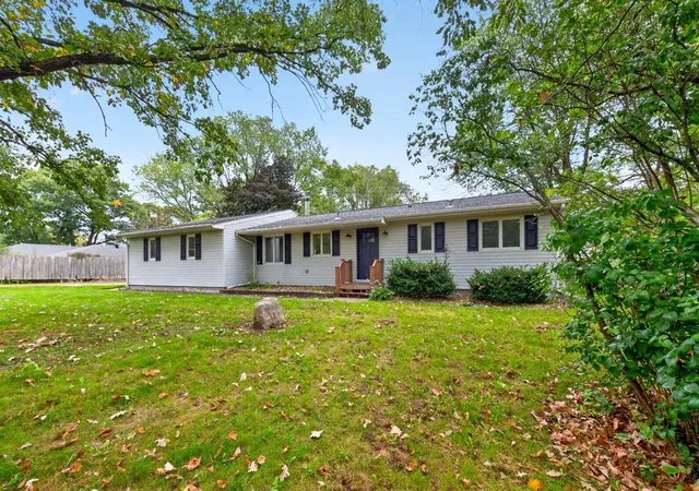 Photo 1 of Single family home for sale at 32776 361st Avenue, Lake City, MN 55041 | MLS# 7152166 | Listing updated on 2026-10-01