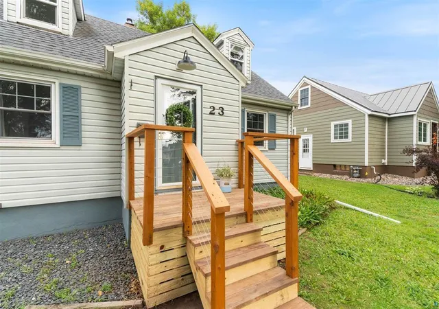 Photo 1 of Single family home for sale at 23 N 65th Avenue W, Duluth, MN 55807 | MLS# 7152168 | Listing updated on 2026-09-30