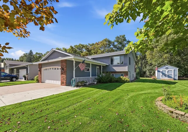 Single family home for sale at 1005 4th Avenue N, Sartell, MN 56377 | MLS# 7152172