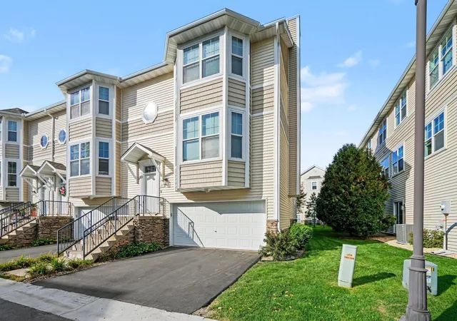 Photo 2 of Single family home for sale at 3174 Lexington Ave N, Saint Paul, MN 55126 | MLS# 7152208 | Listing updated on 2026-10-09