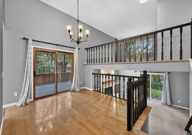 Photo 2 of Sale Pending at 4867 Richard Ln, Saint Paul, MN 55122 | MLS# 7152213 | Listing updated on 2026-10-21