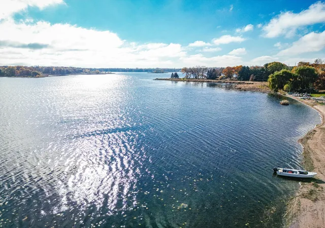 Photo 46 of Single family home for sale at 9225 Lake Blvd, Chisago City, MN 55013 | MLS# 7152215 | Listing updated on 2026-10-01